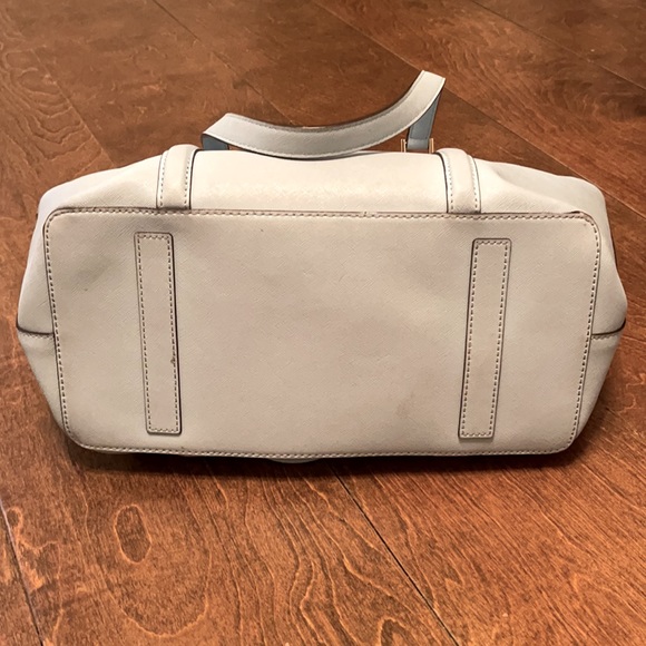 Kate Spade Purse - Picture 3 of 6